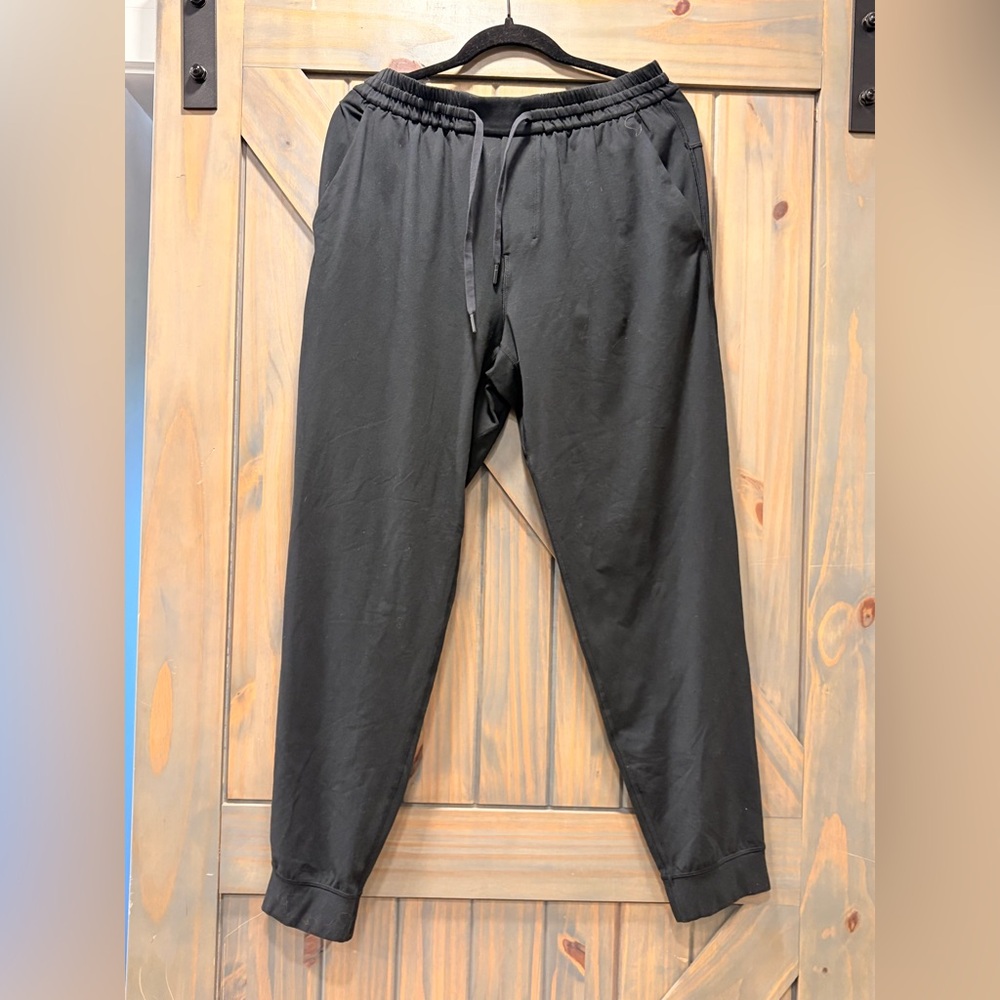 Fabletics black Joggers BNWT size Medium